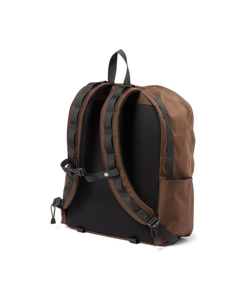 Snow Peak（スノーピーク）の「Snow Peak / Recycled Cordura Backpack リサイクルコーデュラバックパック（バックパック/リュック・メンズ・ブラック/ブラウン・ONE SIZE）」の13枚目の写真