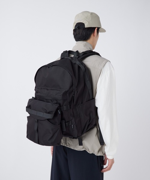Snow Peak（スノーピーク）の「Snow Peak / Recycled Cordura Backpack リサイクルコーデュラバックパック（バックパック/リュック・メンズ・ブラック/ブラウン・ONE SIZE）」の3枚目の写真