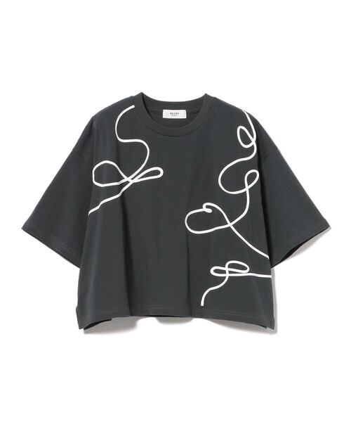 BEAMS HEART(ビームスハート)の「ニュアンス コード 刺繍 Tシャツ(Tシャツ/カットソー・レディース・ブラウン/チャコールグレー/オフホワイト・ONE SIZE)」の3枚目の写真