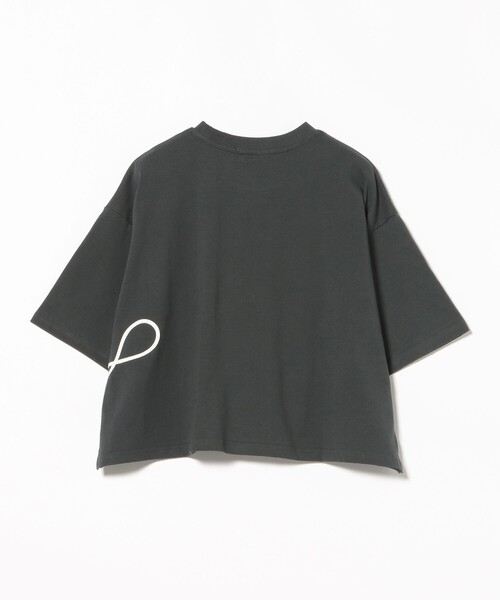 BEAMS HEART(ビームスハート)の「ニュアンス コード 刺繍 Tシャツ(Tシャツ/カットソー・レディース・ブラウン/チャコールグレー/オフホワイト・ONE SIZE)」の7枚目の写真