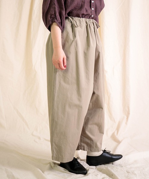 Brocante（ブロカント）の「[Brocante / ブロカント] 綿麻ウェザー コルドンパンツ（その他パンツ・レディース・ベージュ/ブラック/アイボリー・2）」の4枚目の写真