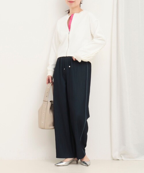 MICO COULIER（ミコクリエ）の「サイドラインデニムワイドパンツ（デニムパンツ・レディース・サックスブルー/インディゴブルー・36/38）」の10枚目の写真