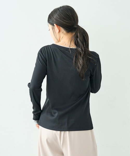 mil(ミル)の「配色カラー レイヤード風 ヘンリーネック ロンT【586127】(Tシャツ/カットソー・レディース・オフホワイト/グレー/ブラック・XS/S)」の5枚目の写真