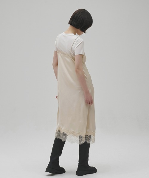 TODAYFUL(トゥデイフル)の「Satin Lace Dress(ドレス・レディース・ミント/ブラック/アイボリー・38inch/36inch)」の15枚目の写真