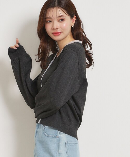 couture brooch（クチュールブローチ）の「シアードッキングカーディガン（カーディガン/ボレロ・レディース・ダークグレー/オフホワイト/ライトグレー・38）」の15枚目の写真