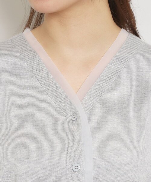 couture brooch（クチュールブローチ）の「シアードッキングカーディガン（カーディガン/ボレロ・レディース・ダークグレー/オフホワイト/ライトグレー・38）」の11枚目の写真