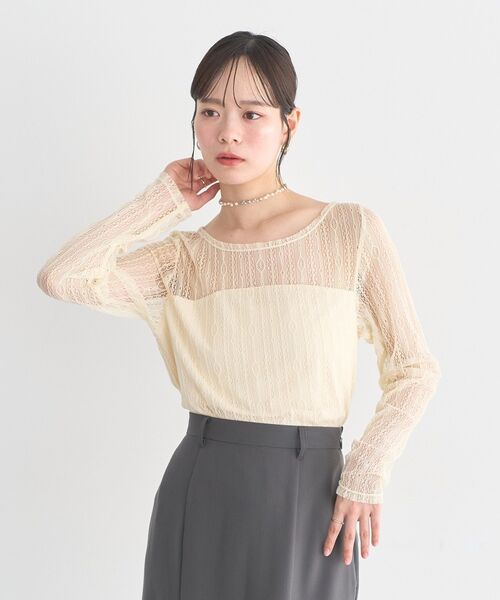 earth music&ecology(アースミュージックアンドエコロジー)の「レースドッキングボートネックプルオーバー(Tシャツ/カットソー・レディース・ブラック/ホワイト系その他2/オフホワイト・FREE)」の5枚目の写真