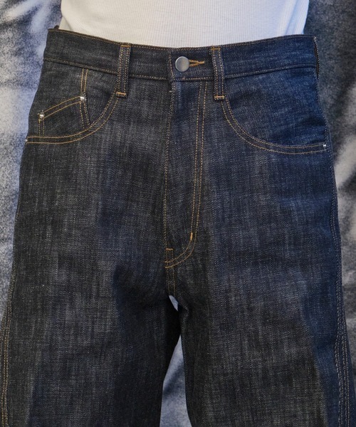 NVRFRGT（ネヴァーフォーゲット）の「【NVRFRGT】3D TWISTED WIDE LEG JEANS（デニムパンツ・メンズ・インディゴブルー・2/1/3）」の7枚目の写真