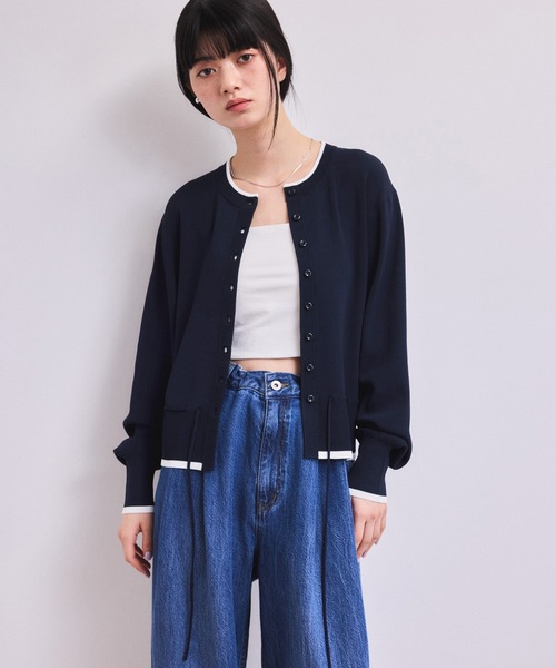 ADAM ET ROPE'(アダムエロペ)の「【WEB限定】バイカラーカーディガン/接触冷感(カーディガン/ボレロ・レディース・サックスブルー/ブラウン系その他2/ブルー系その他・FREE)」の11枚目の写真
