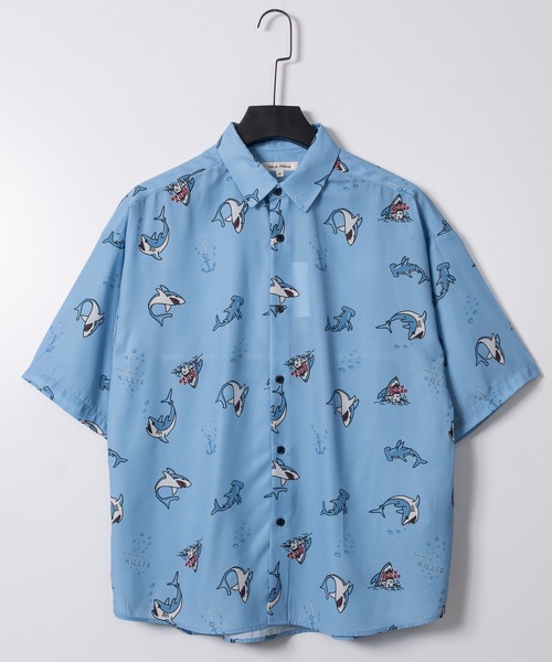 JOHN'S CLOSET(ジョンズクローゼット)の「【a】シルキータッチ アニマル総柄 半袖シャツ 接触冷感 イヌ/ネコ/サメ/ペンギン/シロクマ(シャツ/ブラウス・メンズ・ライトグリーン系5/サックスブルー系4/ブラック系/ブラック系1/ホワイト系6/ホワイト系4/ブルー系1/グレー系2/ブラック系6/ブラック系5/ホワイト系2/ホワイト系1/ホワイト系/ネイビー系1/ブラック系3/ベージュ系3/ブラック系4/ブラック系2/ホワイト系3/ブルー系6/ネイビー系5・LARGE/MEDIUM)」の19枚目の写真