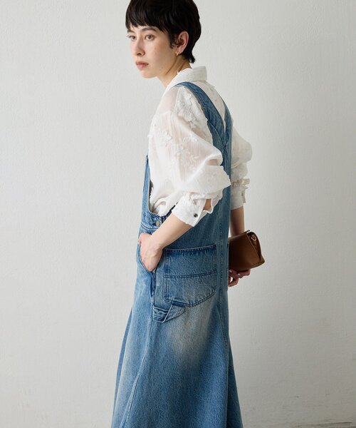 Whim Gazette（ウィムガゼット）の「オーバーオールスカート（ジャンパースカート・レディース・インディゴブルー/キャメル・FREE）」の14枚目の写真