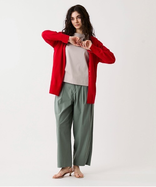 leswel(レスウェル)の「【M/L】【UVカット/接触冷感/ウォッシャブル】ハイゲージニットVネックカーディガン(カーディガン/ボレロ・レディース・ブルー/グレー/オフホワイト/レッド・L/M)」の17枚目の写真
