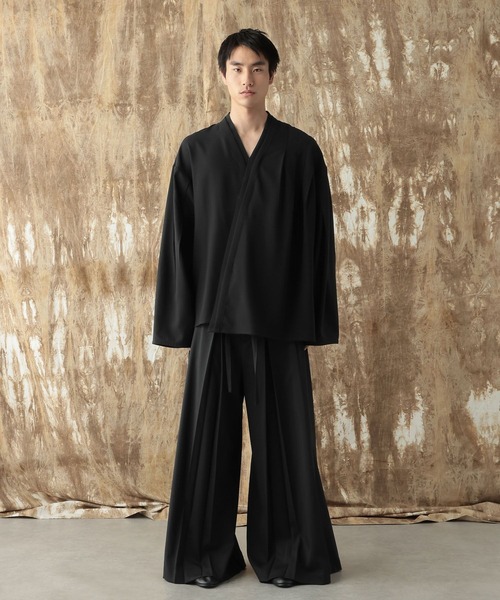 HARE(ハレ)の「【NARRIL】Judo-Style V-NECK PULLOVER(Tシャツ/カットソー・メンズ・ブラック・MEDIUM/SMALL)」の8枚目の写真