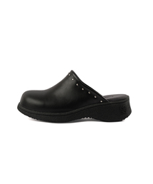 Daze 0046. Studded Clogs - 2colors