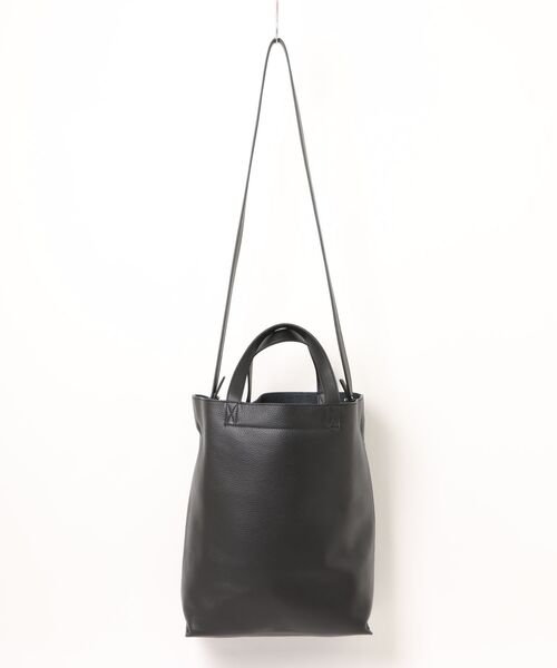 A.P.C.（アーペーセー）の「CABAS MAIKO MEDIUM（トートバッグ・レディース・ブラック・ONESIZE）」の2枚目の写真