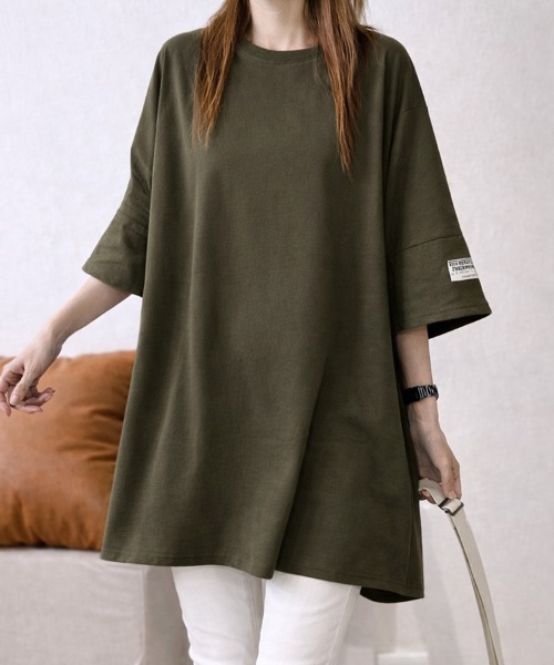 mielu(ミエル)の「《デイリーで使える大人カジュアルの定番♪》オーバーサイズ半袖Tシャツ 夏(Tシャツ/カットソー・レディース・カーキ/ブラック/オレンジ/ダークグレー・FREE)」の3枚目の写真