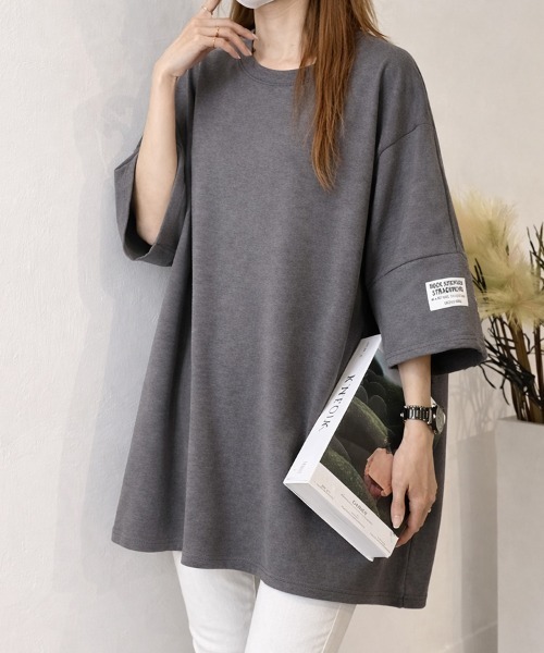 mielu(ミエル)の「《デイリーで使える大人カジュアルの定番♪》オーバーサイズ半袖Tシャツ 夏(Tシャツ/カットソー・レディース・カーキ/ブラック/オレンジ/ダークグレー・FREE)」の9枚目の写真