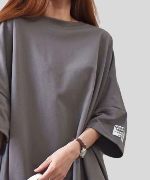 mielu(ミエル)の「《デイリーで使える大人カジュアルの定番♪》オーバーサイズ半袖Tシャツ 夏(Tシャツ/カットソー・レディース・カーキ/ブラック/オレンジ/ダークグレー・FREE)」の12枚目の写真