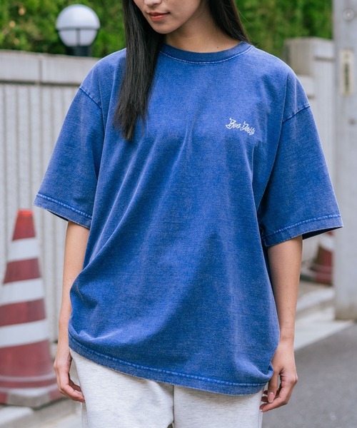 BEN DAVIS（ベンデイビス）の「【BEN DAVIS/ベンデイビス】【こなれヴィンテージ感】パウダーブリーチ Tシャツ 綿100% 古着風加工 バックプリント ストリート ユニセックス（Tシャツ/カットソー・メンズ・レッド系その他2/ブラック系その他/ブラック系その他2/グレー系その他/ブラウン系その他2/ブルー系その他・MEDIUM/X-LARGE/SMALL/LARGE）」の22枚目の写真