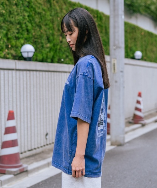 BEN DAVIS（ベンデイビス）の「【BEN DAVIS/ベンデイビス】【こなれヴィンテージ感】パウダーブリーチ Tシャツ 綿100% 古着風加工 バックプリント ストリート ユニセックス（Tシャツ/カットソー・メンズ・レッド系その他2/ブラック系その他/ブラック系その他2/グレー系その他/ブラウン系その他2/ブルー系その他・MEDIUM/X-LARGE/SMALL/LARGE）」の20枚目の写真