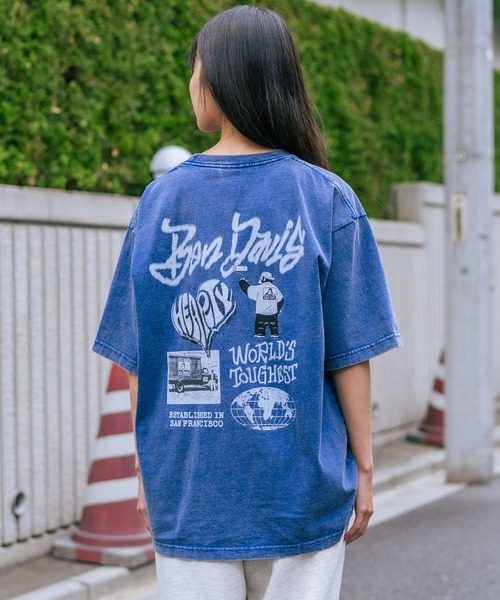 BEN DAVIS（ベンデイビス）の「【BEN DAVIS/ベンデイビス】【こなれヴィンテージ感】パウダーブリーチ Tシャツ 綿100% 古着風加工 バックプリント ストリート ユニセックス（Tシャツ/カットソー・メンズ・レッド系その他2/ブラック系その他/ブラック系その他2/グレー系その他/ブラウン系その他2/ブルー系その他・MEDIUM/X-LARGE/SMALL/LARGE）」の18枚目の写真