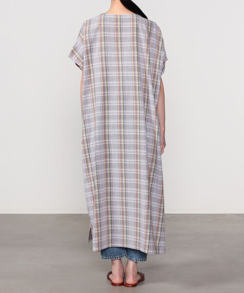 Bshop(ビショップ)の「INDIA INDUSTRY | マドラスチェック カフタンワンピース WOMEN(ワンピース・レディース・ブルー系その他/グレー系その他・1)」の10枚目の写真