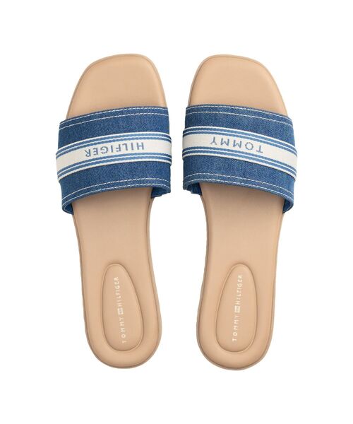 TOMMY HILFIGER(トミーヒルフィガー)の「マルチスウェビングフラットサンダル(サンダル・レディース・ホワイト/ベージュ・24cm/23.5cm/23cm)」の9枚目の写真