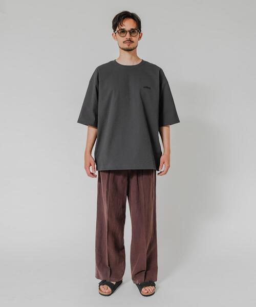 THOUSAND MILE(サウザンドマイル)の「『吸水速乾/UVカット』『別注』THOUSAND MILE×URBAN RESEARCH WASHER CODE T-SHIRTS(Tシャツ/カットソー・メンズ・チャコールグレー/ブラック/ストライプ・SMALL/MEDIUM/LARGE)」の18枚目の写真
