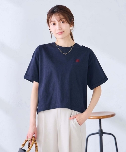 a.v.v(アーヴェヴェ)の「大人のクロップド刺繍Tシャツ【UVカット・接触冷感】(Tシャツ/カットソー・レディース・クリーム/アイボリー/グリーン/ホワイト/ネイビー・38/36/40)」の5枚目の写真