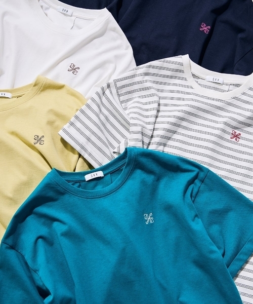 a.v.v(アーヴェヴェ)の「大人のクロップド刺繍Tシャツ【UVカット・接触冷感】(Tシャツ/カットソー・レディース・クリーム/アイボリー/グリーン/ホワイト/ネイビー・38/36/40)」の3枚目の写真