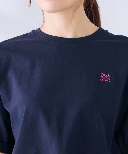 a.v.v(アーヴェヴェ)の「大人のクロップド刺繍Tシャツ【UVカット・接触冷感】(Tシャツ/カットソー・レディース・クリーム/アイボリー/グリーン/ホワイト/ネイビー・38/36/40)」の13枚目の写真
