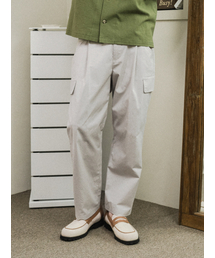 CUSTOMUS（カスタムアース）の「フーダフェイクポケットカーゴ型ワンタックラインセミワイドパンツ CXS24MWPT502 LGY（その他パンツ）」