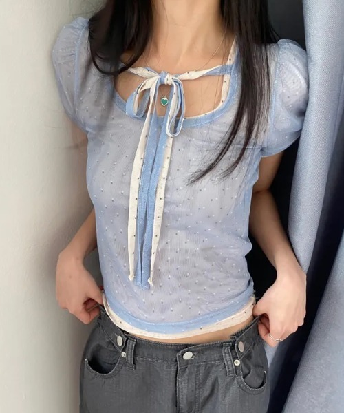 Vipoa(ヴィポア)の「Dot sheer puff tops(Tシャツ/カットソー・レディース・ブラック/アイボリー/ブルー・FREE)」の15枚目の写真