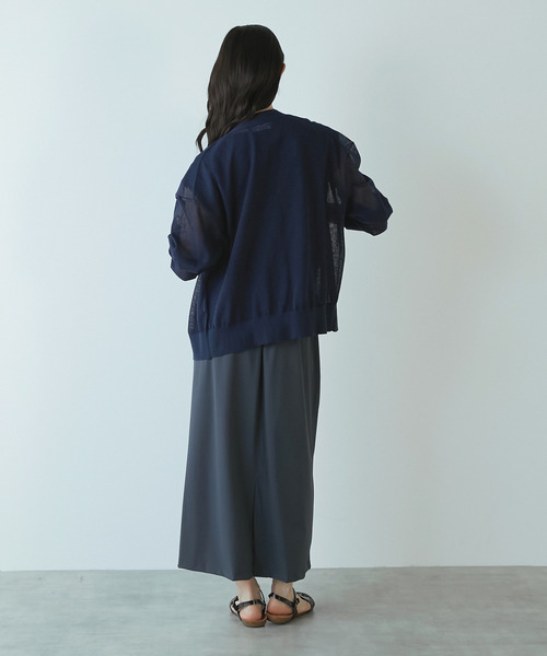 LOGEMENT DE CLAIRE(ロジュモンドクレール)の「Vネックカーディガン(カーディガン/ボレロ・レディース・セージグリーン/ブラック/ラベンダー/ネイビー・FREE)」の16枚目の写真