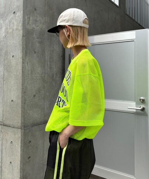 SOUNDSGOOOOD(サウンズグッド)の「【SOUNDS GOOOOD】メッシュロゴTEE(Tシャツ/カットソー・メンズ・ピンク/イエロー・ONE SIZE)」の6枚目の写真