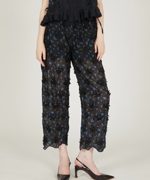 crinkle crinkle crinkle（クリンクルクリンクルクリンクル）の「【crinkle crinkle crinkle】sheer flower easy pants/シアーフラワーイージーパンツ（その他パンツ）」