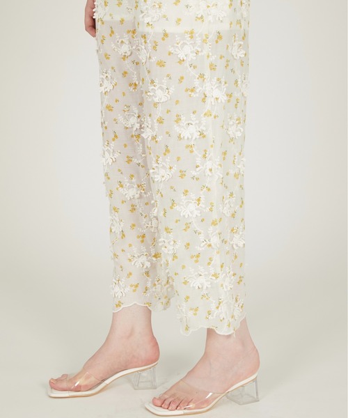 crinkle crinkle crinkle(クリンクルクリンクルクリンクル)の「【crinkle crinkle crinkle】sheer flower easy pants/シアーフラワーイージーパンツ(その他パンツ・レディース・アイボリー/ブラック・FREE)」の11枚目の写真