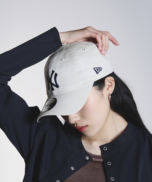 NEW ERA(ニューエラ)の「【ROSE BUD別注】(NEW ERA)9FORTY(キャップ・レディース・グレー/ブラウン/バーガンディー・ONE SIZE)」の9枚目の写真