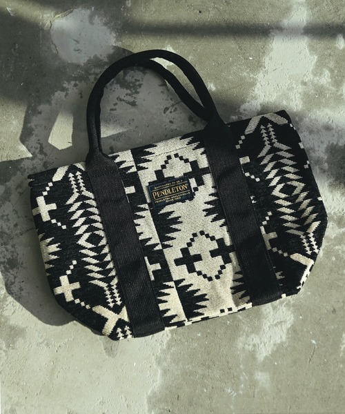 PENDLETON（ペンドルトン）の「PENDLETON ペンドルトン SPIDER ROCK GOBELINS MINI TOTE BAG スパイダーロック ゴブラン ミニ トートバッグ（トートバッグ・レディース・ブラック/ブルー・FREE）」の2枚目の写真