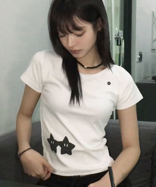 FUZZY SCAN(ファジスキャン)の「ボタンホールドハンドスタースリム半袖(Tシャツ/カットソー・レディース・ホワイト・ONE SIZE)」の2枚目の写真