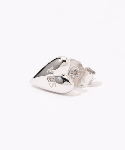 TOMORROWLAND (トゥモローランド)の「avgvst Yes-no Heart Studs シルバーピアス(ピアス(両耳用)・レディース・シルバー・FREE)」の3枚目の写真