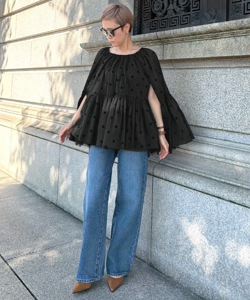 JENNE(ジェンヌ)の「ドットエアリーシフォントップス(その他トップス・レディース・ホワイト/ブラック・MEDIUM/LARGE/SMALL)」の3枚目の写真