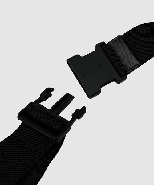 MARNI(マルニ)の「TRIBECA / メッセンジャーバッグ(ショルダーバッグ・メンズ・ブラック・ONE SIZE)」の5枚目の写真