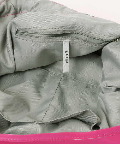 cheek（BAG）（チーク）の「【cheek】tiered code one shoul ティアード ギャザー ワンショルダーバッグ｜ロープハンドル ドローコード（トートバッグ・レディース・グレー/ブラック/ピンク/カーキ・フリー）」の6枚目の写真