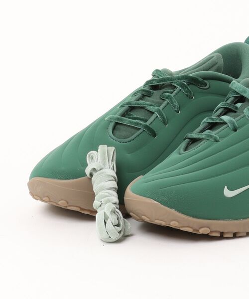 emmi（エミ）の「【NIKE】ASTRA ULTRA（スニーカー・レディース・ダークグリーン・25.5/23/25/23.5/24/24.5）」の4枚目の写真