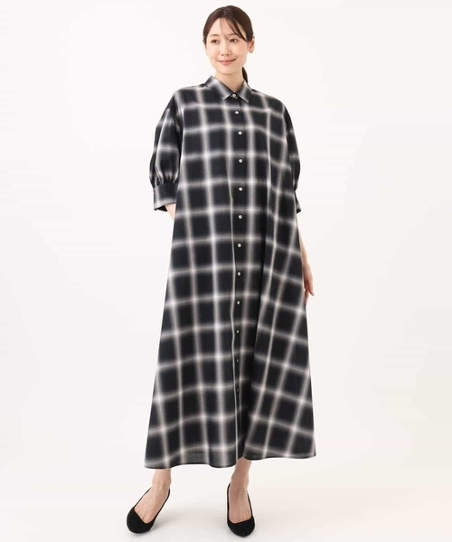 MK MICHEL KLEIN（エムケーミッシェルクラン）の「[洗える]オンブレチェック柄シャツワンピース（シャツワンピース・レディース・ネイビー/ブラウン・38）」の14枚目の写真