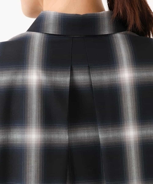 MK MICHEL KLEIN（エムケーミッシェルクラン）の「[洗える]オンブレチェック柄シャツワンピース（シャツワンピース・レディース・ネイビー/ブラウン・38）」の18枚目の写真