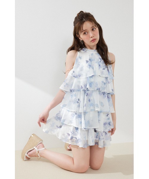 rienda(リエンダ)の「ティアードシフォンミニワンピース 夏服 秋服(ワンピース・レディース・ブラック/マルチ/その他2/ホワイト系その他・SMALL/MEDIUM)」の2枚目の写真