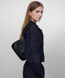 CHARLES & KEITH（チャールズ & キース）の「ショルダーバッグ（ショルダーバッグ）」