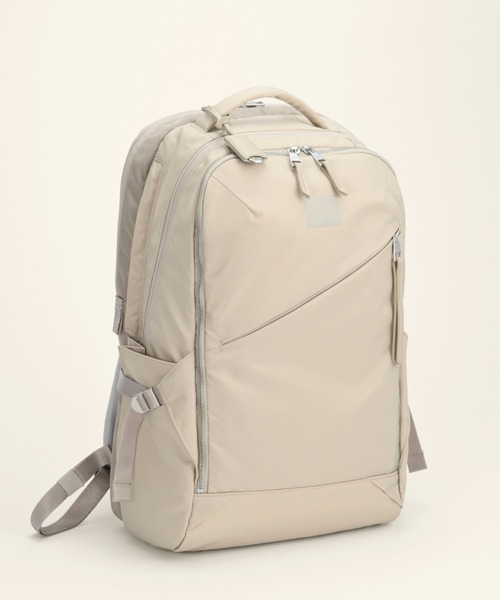 W&.Day/Night(ダブルアンド デイナイト)の「トゥキ スクエアリュック B4サイズ 15.6インチPC収納 20512(バックパック/リュック・レディース・ブラック/ダークグレー/ライトベージュ・FREE)」の18枚目の写真